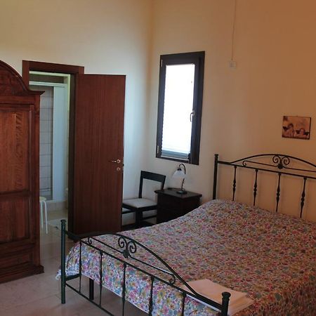 Agriturismo L'Assiolo Miglionico Exterior foto